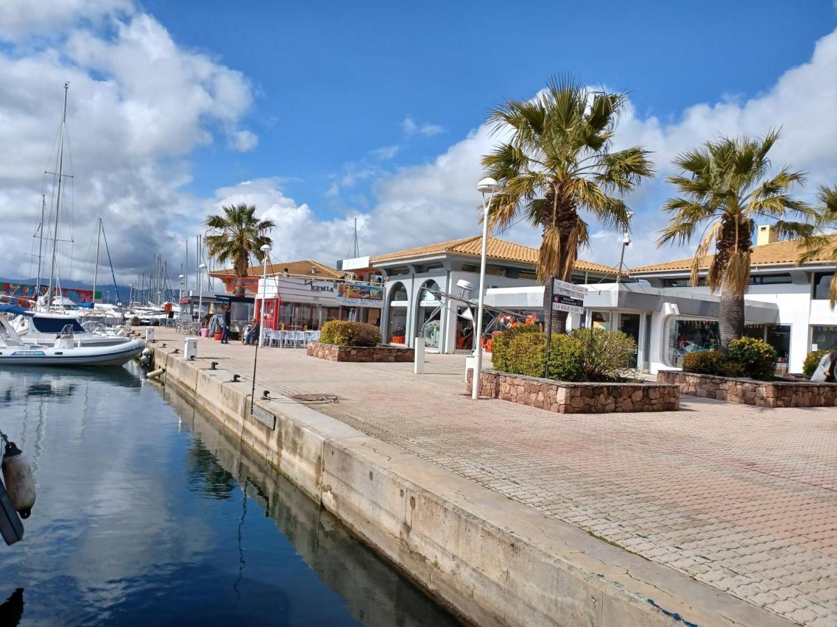 Appart Cosy En Bord De Mer - Port Santia Lucia St Raphael Saint-Raphaël Εξωτερικό φωτογραφία